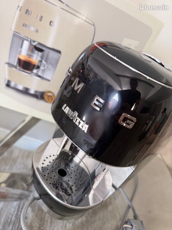 Machine à Café SMEG Lavazza LM200