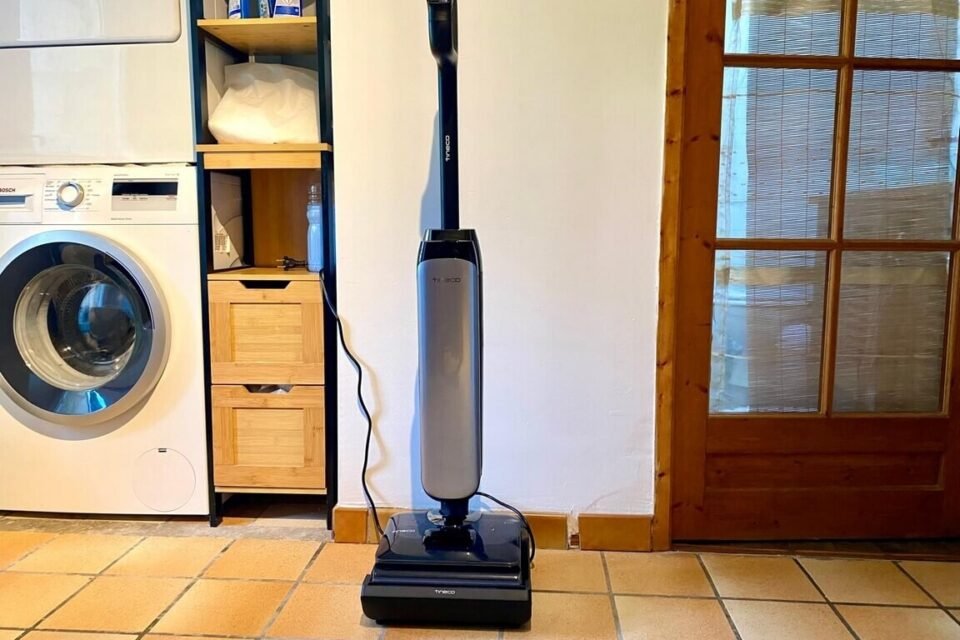 Tineco Floor One S9 Artist Aspirateur Laveur Design Élégant